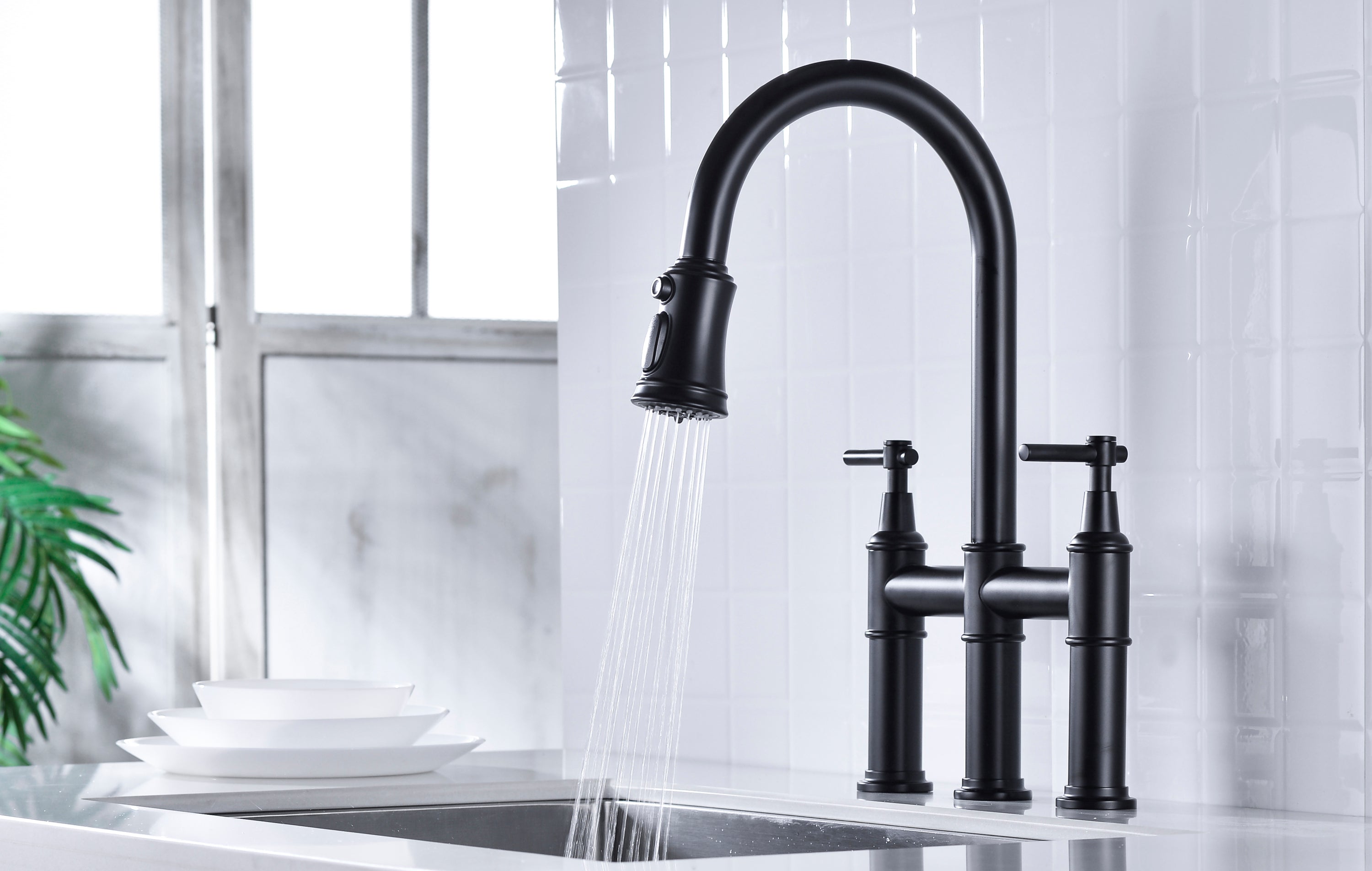 Kitchen Faucet with Pull-Down Sprayhead in Spot